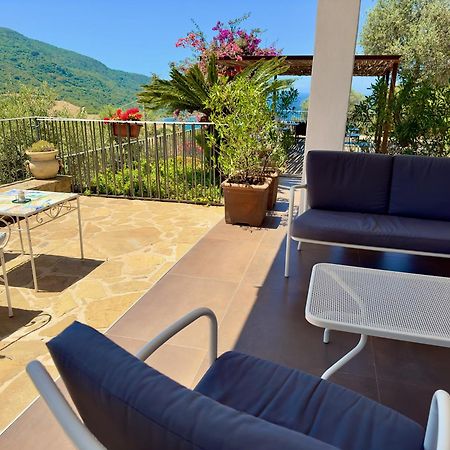 אגרופולי B&B Baia Di Trentova מראה חיצוני תמונה